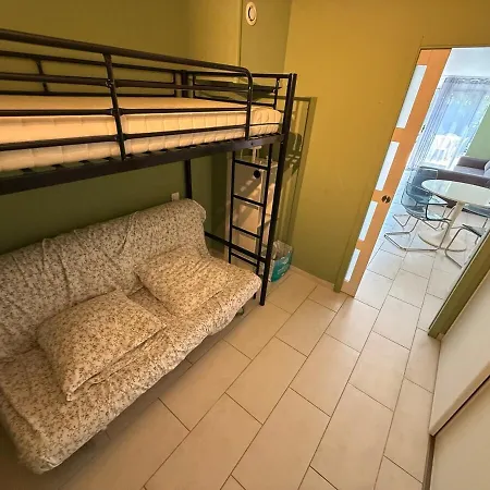 La Grande-motte, Seaside